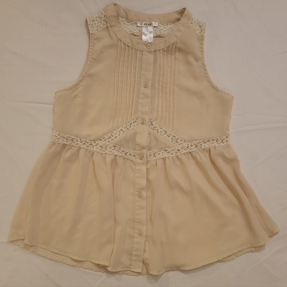 💵3/$20 Vintage Lace Embellished Sleeveless Tank. Size Small - Picture 12 of 14